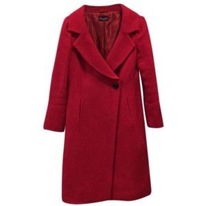 Wool coat. Massimo Dutti
